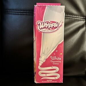 Whipple White Decorating Crème